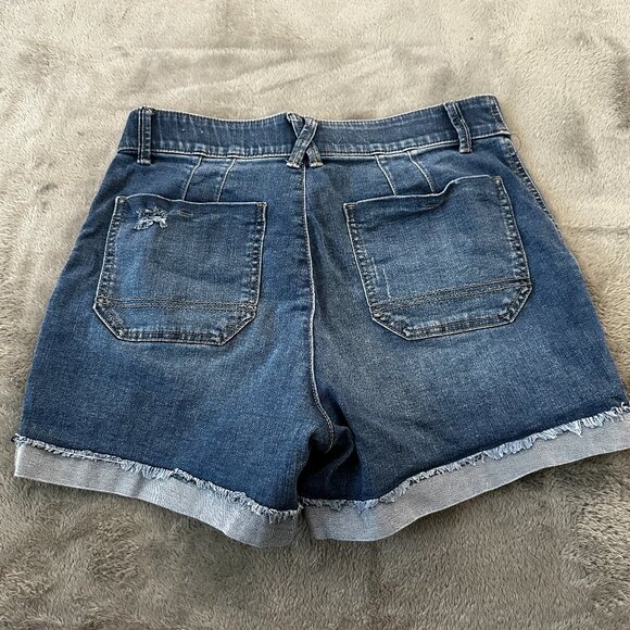 Wit and Wisdom High Rise Cuffed Stretch Shorts Women's size 6 - Picture 5 of 7